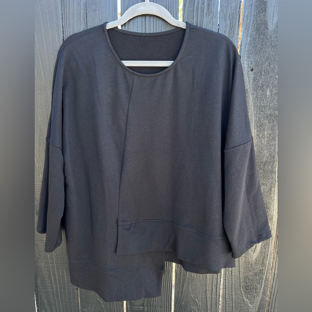 Unique Italian oversized sweatshirt